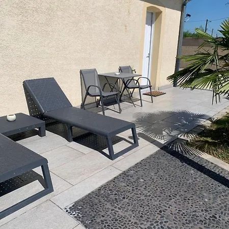 Studio Independant Avec Piscine Et Jardin L'Abergement-Sainte-Colombe Extérieur photo