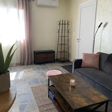Studio Independant Avec Piscine Et Jardin L'Abergement-Sainte-Colombe Extérieur photo