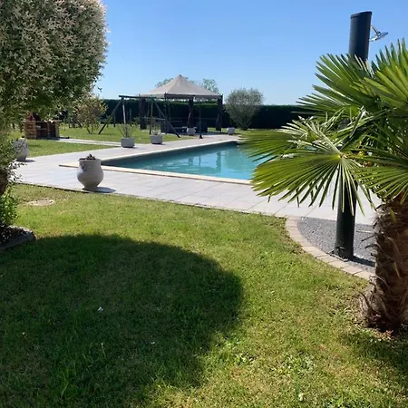 Studio Independant Avec Piscine Et Jardin L'Abergement-Sainte-Colombe Extérieur photo